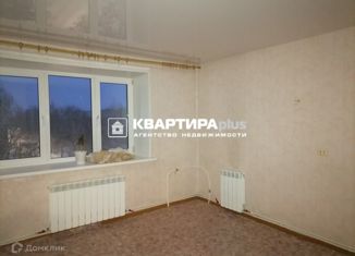 Продаю однокомнатную квартиру, 34 м2, Невьянск, улица Космонавтов, 1