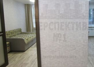 Сдам в аренду 1-ком. квартиру, 40 м2, Воронеж, проспект Патриотов, 38А, Юго-Западный жилой район