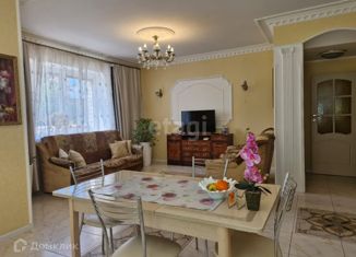 Сдается в аренду таунхаус, 300 м2, Дмитров, улица В.А. Новосёлова