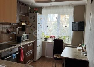 Продам 2-ком. квартиру, 42 м2, Екатеринбург, метро Уралмаш, улица Индустрии, 35