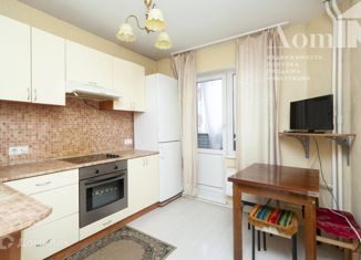 Продаю двухкомнатную квартиру, 49.1 м2, посёлок Мурино, Оборонная улица, 2к3