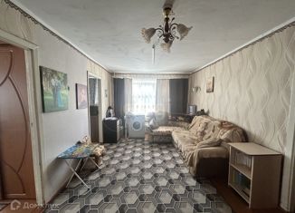 Продается 4-комнатная квартира, 61.7 м2, Ирбит, Комсомольская улица, 3А