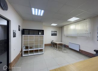 Продается офис, 46 м2, Среднеуральск, Уральская улица, 1В