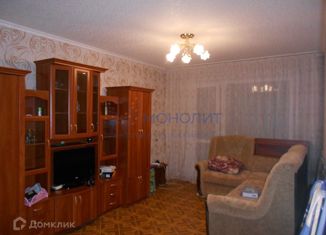 Продается 2-ком. квартира, 49 м2, Нижний Новгород, улица Баренца, 8, улица Баренца