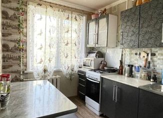 Продам 3-комнатную квартиру, 63.5 м2, Астраханская область, Спортивная улица, 41