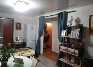 Продается 1-комнатная квартира, 31 м2, поселок Комсомольский, улица 50 лет Октября, 9