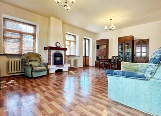 Продается 5-ком. квартира, 108.3 м2, Нижний Новгород, улица Минина, 13А, улица Минина