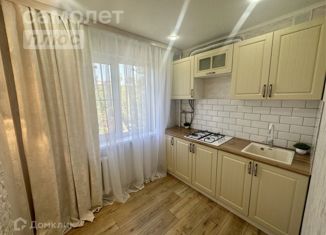 Продажа двухкомнатной квартиры, 45.2 м2, Астрахань, Боевая улица, 74