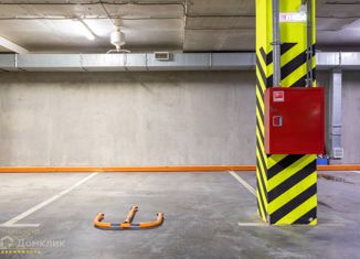 Продается машиноместо, 16.4 м2, поселок Бугры, Тихая улица, 1