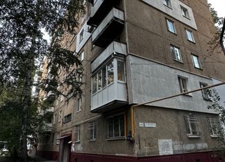 Продам 3-комнатную квартиру, 57 м2, Саратовская область, Шелковичная улица, 198