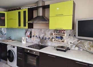 Трехкомнатная квартира на продажу, 74 м2, Самара, бульвар Ивана Финютина, 49, метро Юнгородок