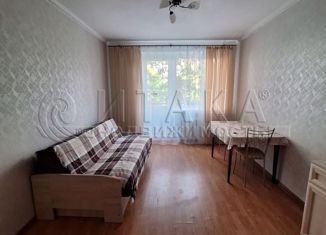 Продаю комнату, 72.8 м2, Санкт-Петербург, проспект Энтузиастов, 18к3, проспект Энтузиастов