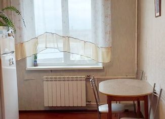 Продам 4-комнатную квартиру, 121 м2, Челябинская область, Солнечная улица, 6