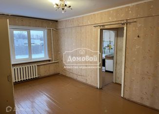 3-ком. квартира на продажу, 58 м2, село Совхоз Чкаловский, Строительная улица, 1