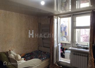 Продается двухкомнатная квартира, 50.6 м2, Крым, улица Чапаева, 73