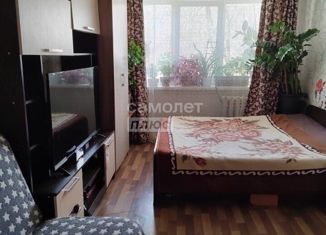Продаю 2-комнатную квартиру, 48 м2, Иркутская область, улица Поленова, 12