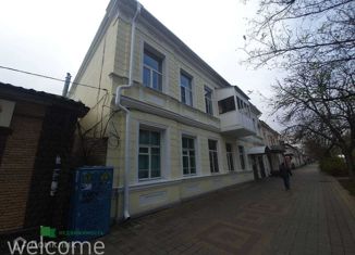 Продам 2-комнатную квартиру, 32 м2, Ставрополь, проспект Карла Маркса, 30