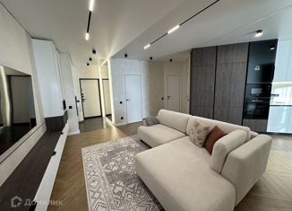 Продается 3-комнатная квартира, 84.9 м2, Краснодар, улица им. Героя Яцкова И.В., 19, улица им. Героя Яцкова И.В.