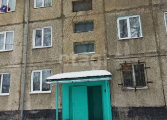Продается двухкомнатная квартира, 40.6 м2, Барнаул, улица Попова, 173