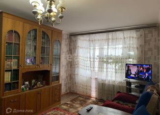 Продам трехкомнатную квартиру, 65.5 м2, Вышний Волочёк, улица Воровского, 83А