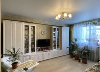 Продается 3-комнатная квартира, 65 м2, Заволжье, улица Пономарева, 4