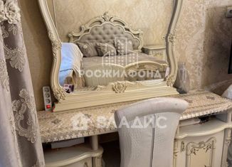 Продается трехкомнатная квартира, 72.7 м2, Чита, улица Генерала Белика, 5