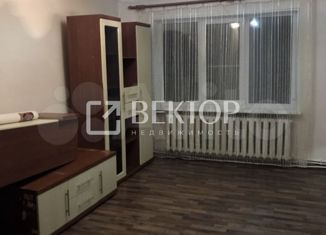 Продается 1-комнатная квартира, 30 м2, поселок городского типа Красное-на-Волге, улица Клары Цеткин, 1