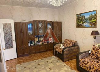 Продается 2-комнатная квартира, 60 м2, Нариманов, Волгоградская улица, 14