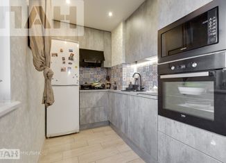 3-комнатная квартира на продажу, 63 м2, Санкт-Петербург, Малая Балканская улица, 38, метро Купчино