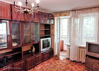 Продаю 4-ком. квартиру, 59.1 м2, Темрюк, улица Ленина