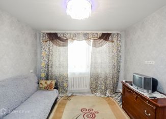 Продам 2-ком. квартиру, 40 м2, Нефтеюганск, Восточный переулок, 4