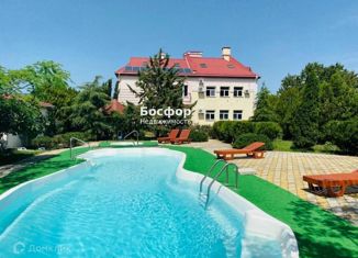 Дом на продажу, 529.2 м2, посёлок городского типа Орджоникидзе, улица 2-я Линия, Левая Сторона, 28