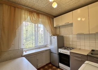 Сдается 2-ком. квартира, 44 м2, Туймазы, проспект Ленина, 6А