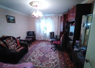 Продаю 1-ком. квартиру, 34.8 м2, Малоярославец, улица Григория Соколова, 60