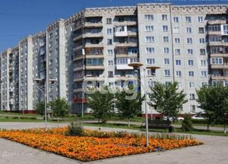 4-ком. квартира на продажу, 84.7 м2, Новокузнецк, улица Чернышова, 2