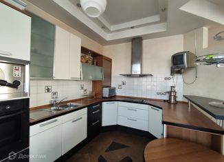 Продается 3-ком. квартира, 148 м2, Москва, улица Маршала Бирюзова, 32к1, СЗАО