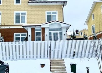 Продаю таунхаус, 120 м2, село Озерецкое, Цветочная улица, 20/2