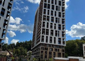 Продаю 3-ком. квартиру, 86.99 м2, посёлок городского типа Дагомыс, Батумское шоссе, 28Ак1, ЖК Аллея Парк