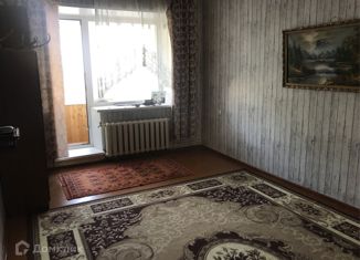 Двухкомнатная квартира на продажу, 60 м2, Ялуторовск, улица Свердлова, 38