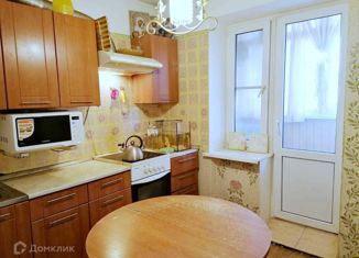 Продаю 2-ком. квартиру, 35.5 м2, поселок городского типа Панковка, Промышленная улица, 11