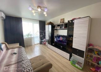 Продаю трехкомнатную квартиру, 57.9 м2, рабочий посёлок Городище, Донская улица, 6