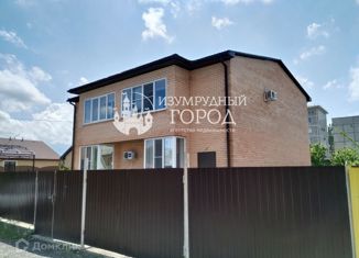 Продам таунхаус, 250 м2, Темрюк, Центральная площадь