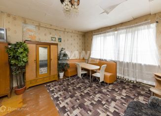 Продаю комнату, 26.7 м2, Челябинск, улица Ловина, 13, Тракторозаводский район