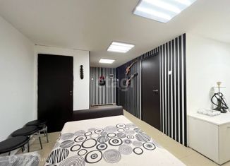 Продам гараж, 36 м2, Новый Уренгой, микрорайон Северная Коммунальная Зона, 4