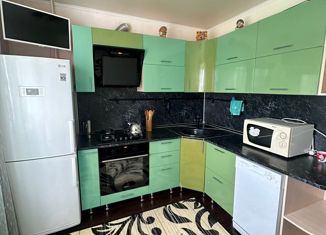 Продажа трехкомнатной квартиры, 68 м2, Копейск, улица Черняховского, 25