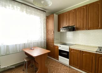 Продам 2-комнатную квартиру, 58 м2, Москва, Скобелевская улица, 32, метро Улица Скобелевская