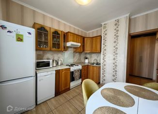 Продажа 2-ком. квартиры, 54 м2, Москва, Литовский бульвар, 42к1, метро Ясенево