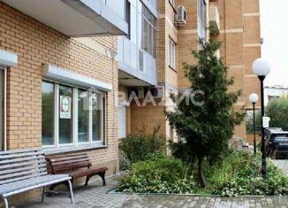 Продам 2-ком. квартиру, 83.3 м2, Москва, Профсоюзная улица, 104, метро Беляево