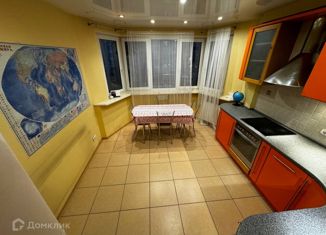 Сдам 2-комнатную квартиру, 62 м2, Москва, Хованская улица, 6, Хованская улица
