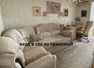 Продаю двухкомнатную квартиру, 48 м2, Крым, проспект Победы, 81